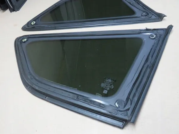Vidro traseiro esquerdo carroçaria Ford Kuga MK2 OEM CV44-S29751-D image 9