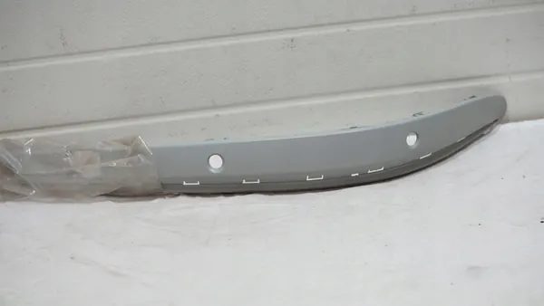 Mercedes-Benz E W211 Moldura do para-choque dianteiro image 3