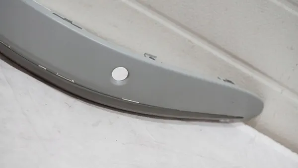 Mercedes-Benz E W211 Moldura do para-choque dianteiro image 4