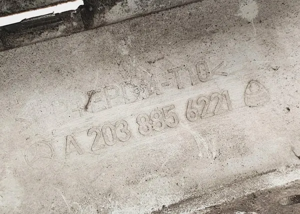 Rivestimento paraurti destro anteriore Mercedes W203 A2038856221 image 8