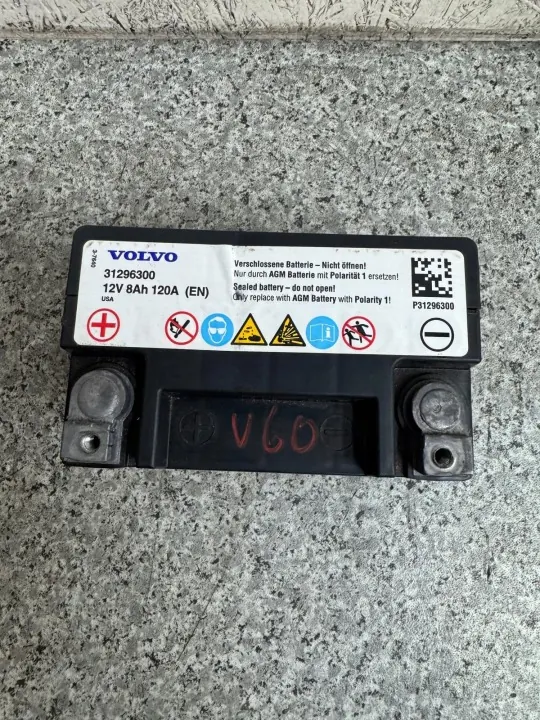 Bateria auxiliar Volvo 31296300 8Ah Start-Stop image 4