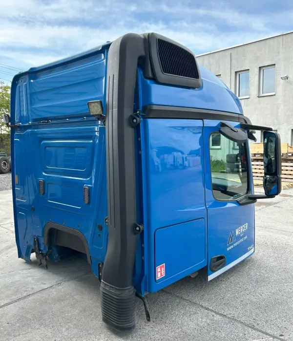 Mercedes-Benz Arocs MP4 Ohjaamo OEM L STREAMSPACE 2.30M image 4