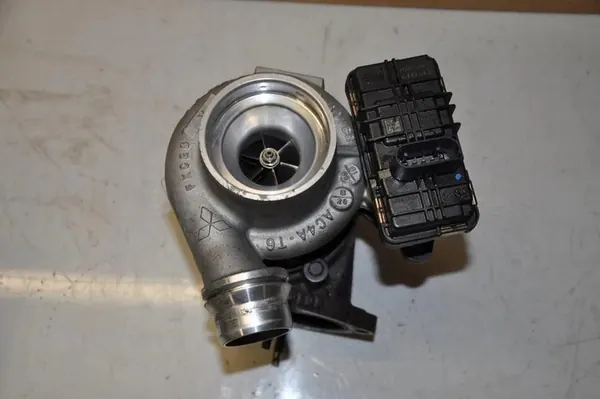 Turbina Jaguar E-Pace XE Land Rover Discovery V 2.0d image 2