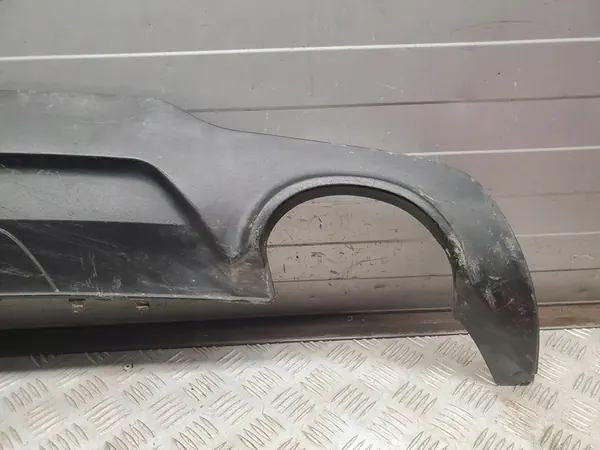 Mercedes-Benz E C207 W207 2014 Bakre Stötfångar Nedre Trim A2048853838 image 5