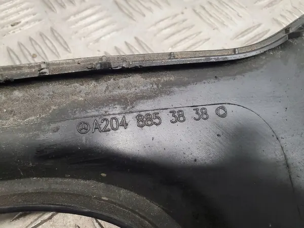 Mercedes-Benz E C207 W207 2014 Bakre Stötfångar Nedre Trim A2048853838 image 6