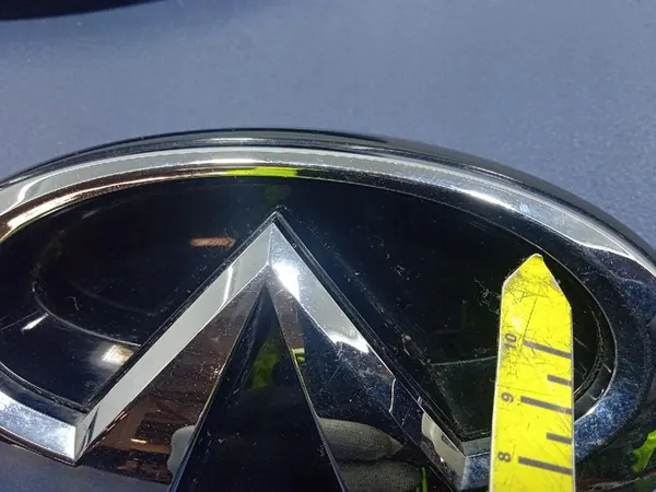 INFINITI Q50 LIFT 17-21 GRILL LOGO 284384BA5C image 7