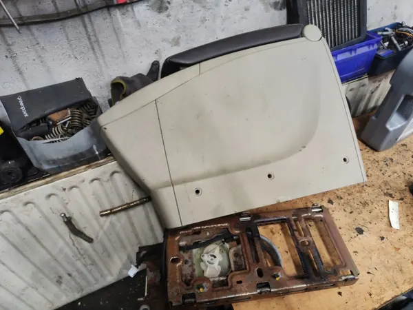 Armsteun Renault Scenic III OEM RENSCE79 Tunnel Opslag image 2