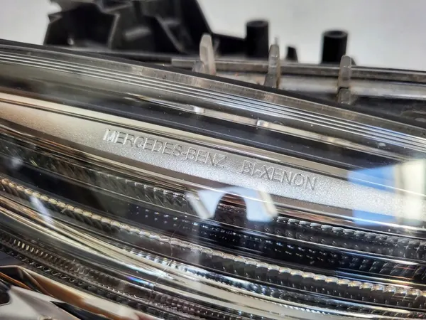 MERCEDES CLA W117 Bi-Xenon Ajovalot Vasemmalta + Oikealta A1179066400 A1179066300 image 7