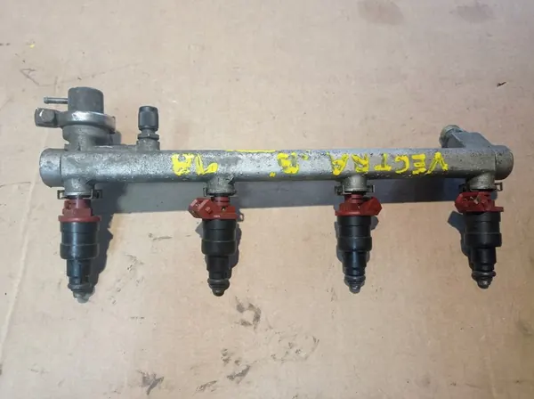 Brandstofrail Injectoren Opel 2.0 16V image 4