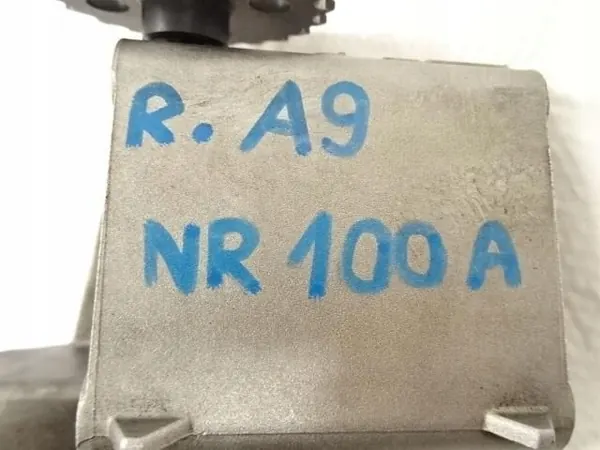 Aiguille de Pompe à Huile OEM 150007041R Renault Megane IV image 7