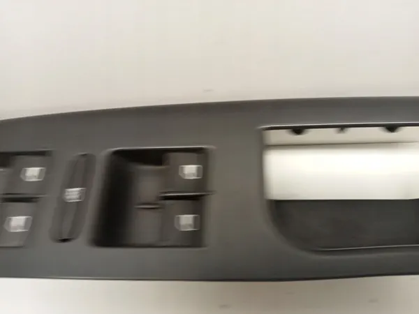 Fenstersteuerungsschalter Volkswagen Golf VI image 3