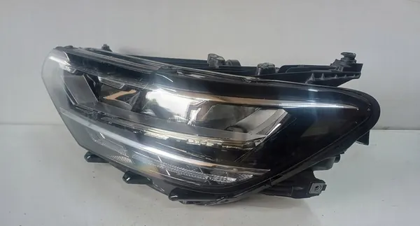 VW Passat B8 Lift Full LED Vasemman puolen ajovalot image 3