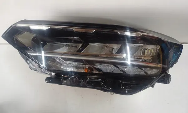 VW Passat B8 Lift Full LED Vasemman puolen ajovalot image 6