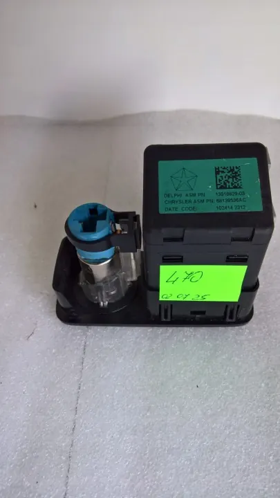 SD-kaartlezer USB Aux Aansluiting Jeep Cherokee OEM 68139536AC image 5