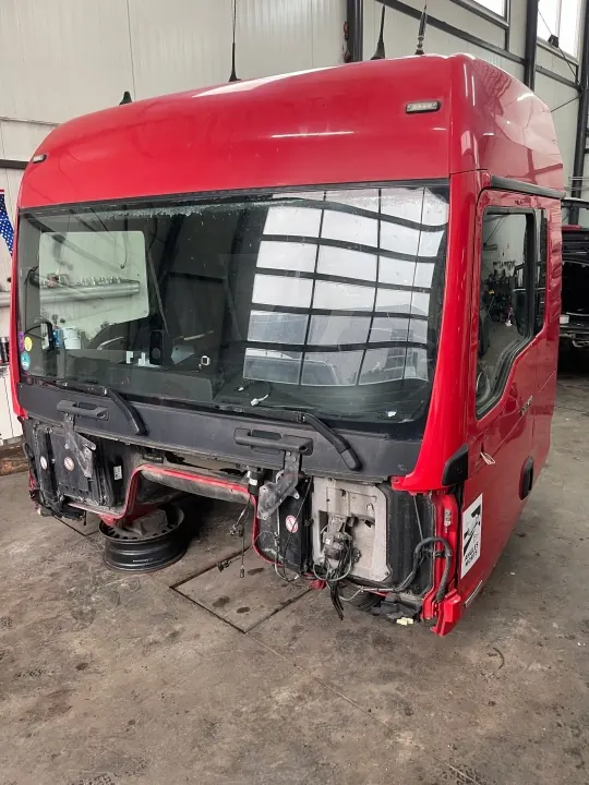 Cabina MAN TGX KABINA para TGX XXL 2018 Euro 6 Automático image 4