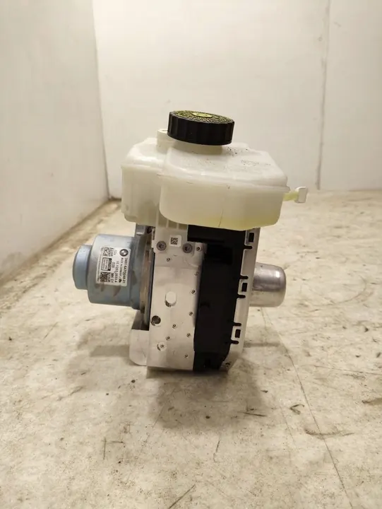 Bomba de freio BMW i4 2023 5A7D048 image 4