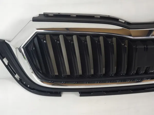 SKODA OCTAVIA IV 2020- Center Grill Frame OEM image 5
