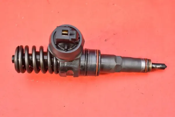 OEM 038130073AK inspuitpomp voor Ford Galaxy 1.9 TDI image 2