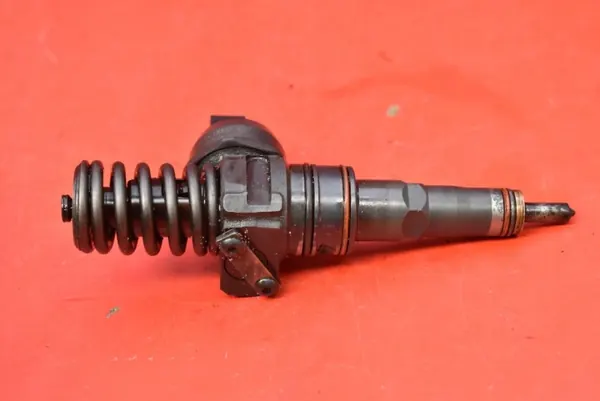 OEM 038130073AK inspuitpomp voor Ford Galaxy 1.9 TDI image 3