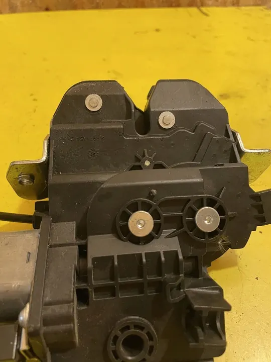 Mercedes-Benz S W221 Baklucka Lås image 3