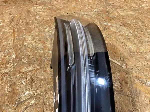 Porsche Cayenne (92A) peruutusvalo OEM 9y0945095n image 9