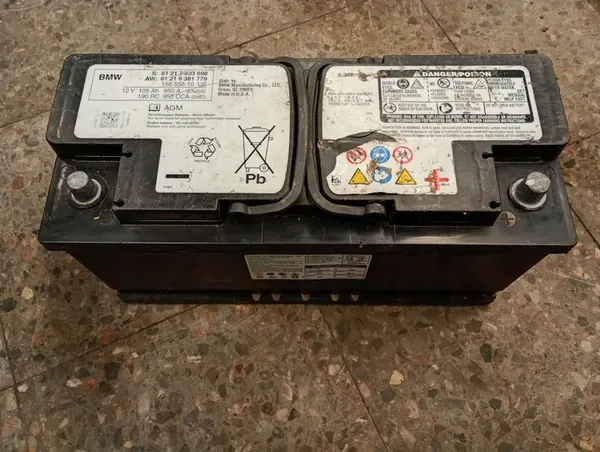 BMW AGM Batterie 105Ah 950A 12V 61219381779 image 5