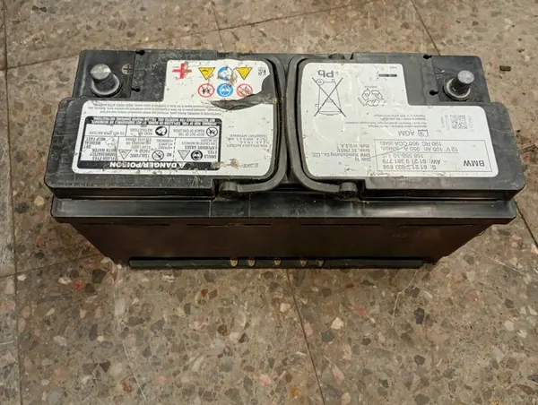 BMW AGM Batterie 105Ah 950A 12V 61219381779 image 6