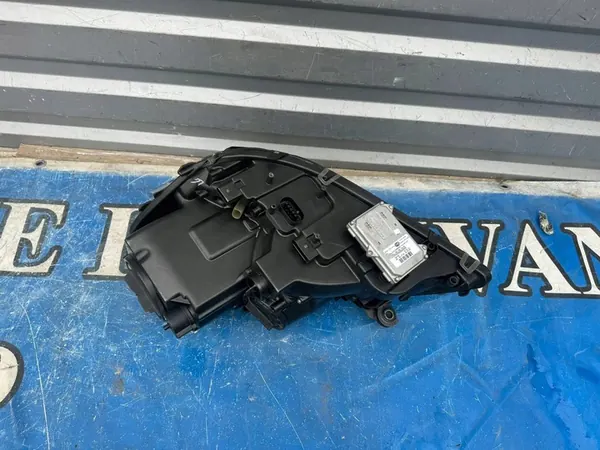 MERCEDES ML 164 RECHTER VOOR BIXENON KOPLAMP image 7