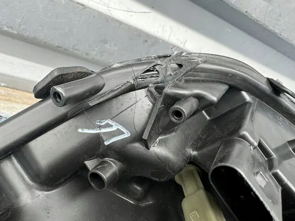 MERCEDES ML 164 RECHTER VOOR BIXENON KOPLAMP image 8