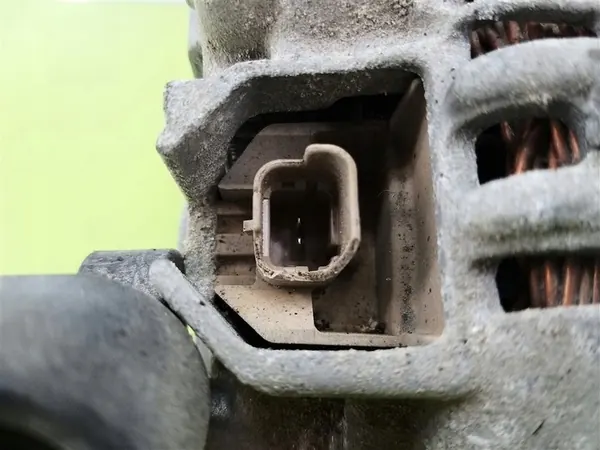 Alternaattori Peugeot 307 I 2.0B 2001-2008 MITSUBISHI image 3