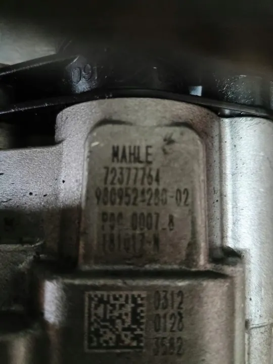 Pompe à huile Ford Kuga mk2 OEM 9809524280 2.0 BlueHDi image 4