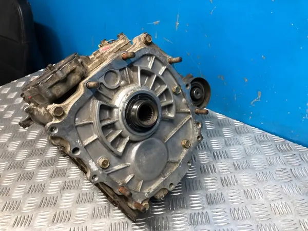 Mitsubishi Pajero II 3.5 V6 Overbrengingsbak OEM PAJERO II 3,5 V6 REDUKTOR image 4