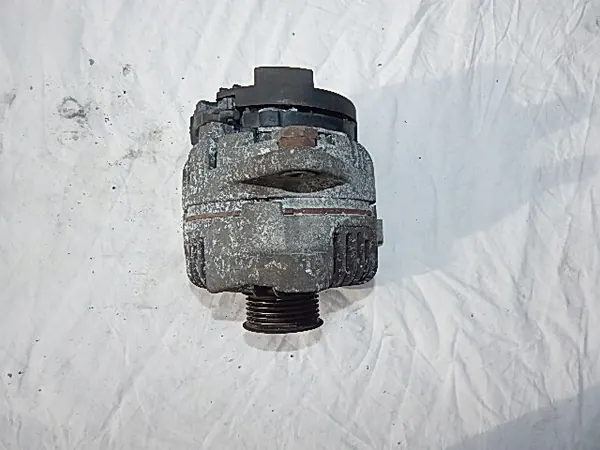 TOYOTA COROLLA E11 1.4 16V Vaihtovirtageneraattori 27060-0D030-A image 9