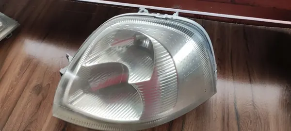 Faros Delanteros Renault Master Izquierdo image 3