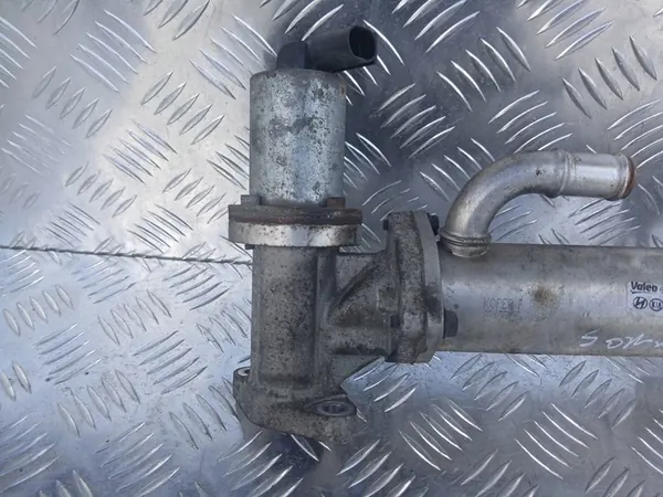 HYUNDAI SONATA V KIA CARENS III Pakokaasukylmäri 2.0 CRDI 28416-27400 image 2