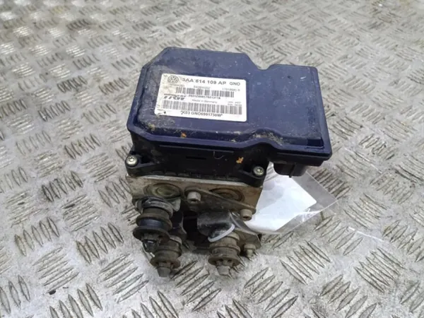 Pompe ABS OEM Wrakowisko-14819- pour VW Passat CC image 2