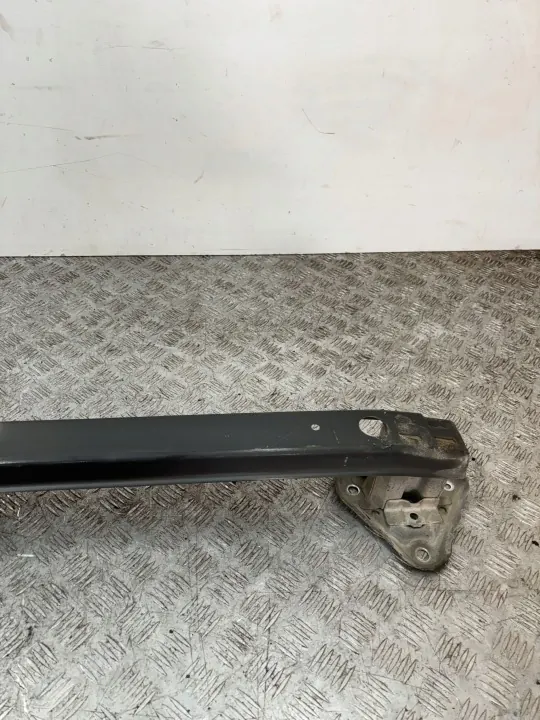 OEM 89673421 Viga parachoques trasero Toyota Yaris II image 4