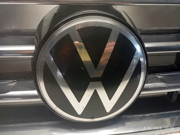 VW TIGUAN Grille 2016-2020 5NA853651B image 4
