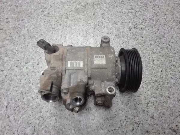 Compressore A/C Volkswagen OE image 2