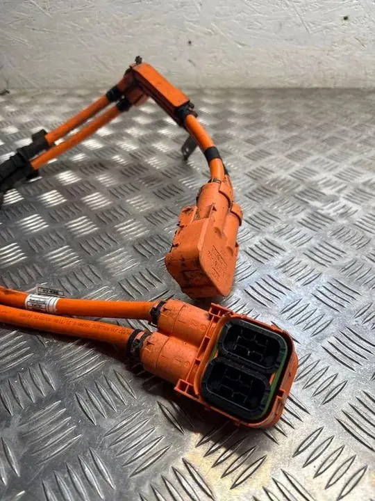 Câble de chargement de batterie BMW I8 2017 OEM 7619781 image 1