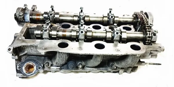 Cabeça do Cilindro Peugeot Citroen 3.0 V6 - Peça OEM image 2