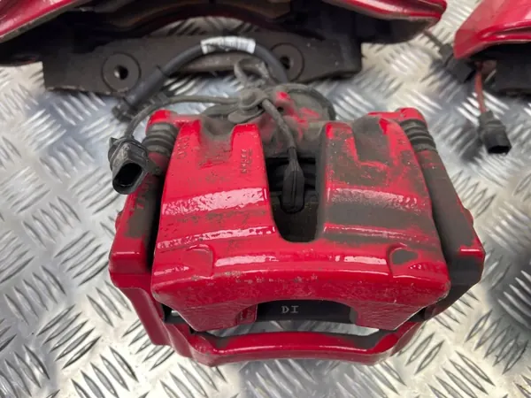 Audi SQ7 Remschijf & Caliper Set OEM 4M0615105CS image 8