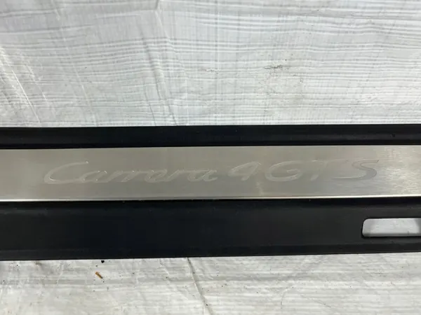 Porsche 991 Vasen Kynnyssuojus OEM 99155598158 image 4