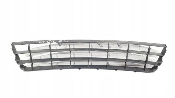 Volkswagen Golf V 2004 Rear Bumper Vent Grille 1K0853677A image 6