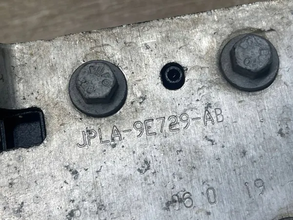 Capteur radar Land Rover OEM JPLA9E729AB pour Range Rover image 7