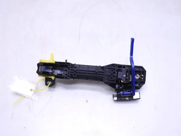 Toyota Verso S linker achterdeurhendel OEM 040 image 3