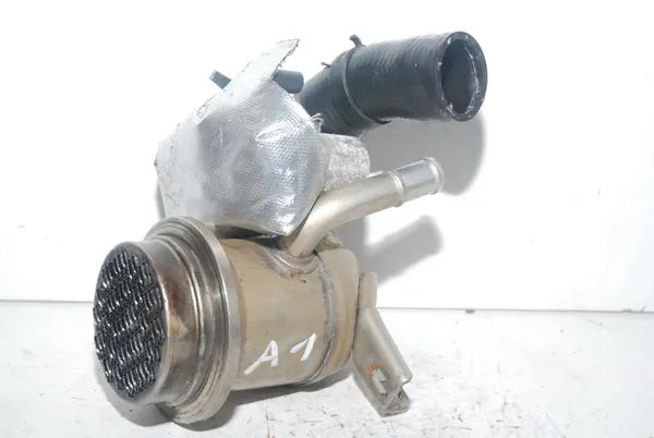 EGR-Ventil VW Polo 6R 04B131501D 04B131512C image 2