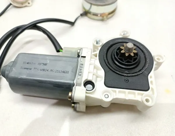Baklucklyftmotor OEM 9655954680 för Peugeot 607 image 6