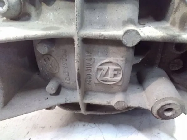 2008 VW Touareg I Taka tasauspyörästö 4460310019 image 5