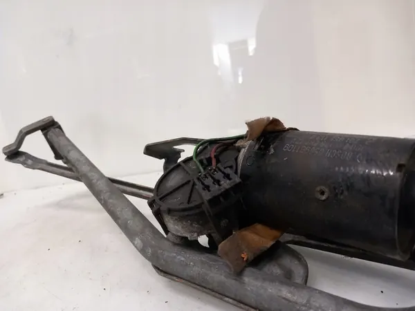 Etupyyhkijän mekanismi Volkswagen Transporter image 3